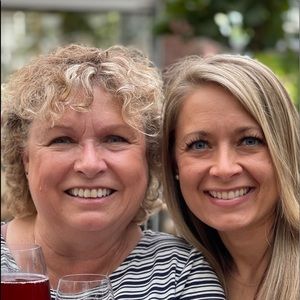 Meet your Posher, Cindy